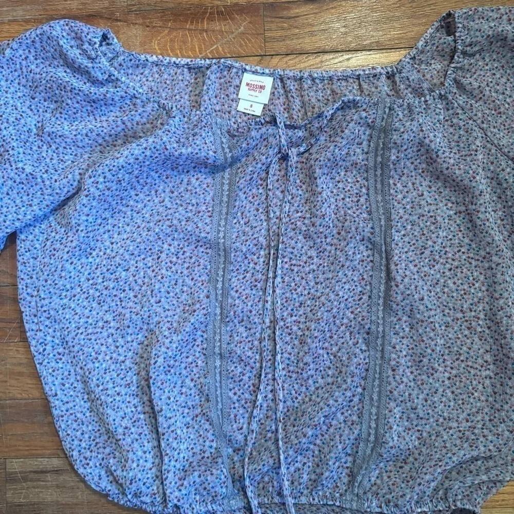 Mossimo supply co. Womens top